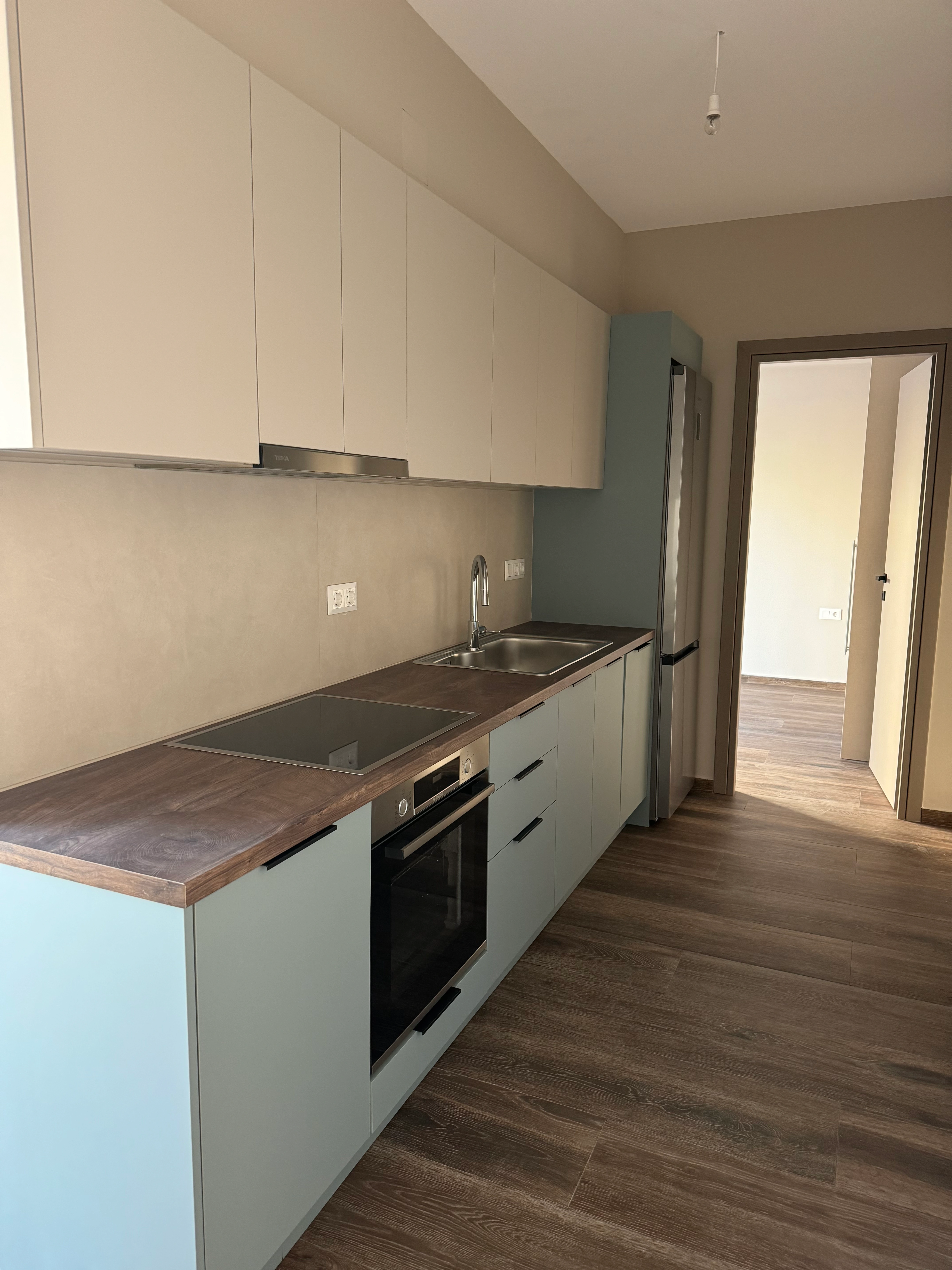 Open-plan kitchen design